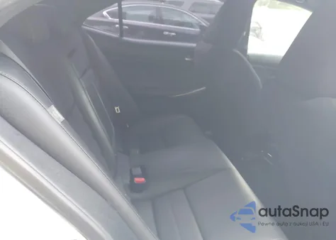 2017 Lexus Is 350 z USA, uszkodzony, nr VIN JTHBE1D2XH5029093